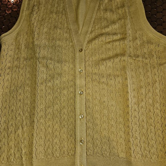 Vintage Lambswool Vest Made in Great Britain for the Edinburgh Woollen Mill - Picture 7 of 7